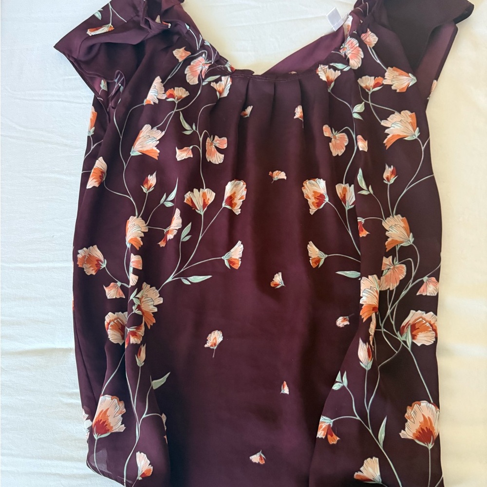 Lauren Conrad Floral Burgundy Women's Top